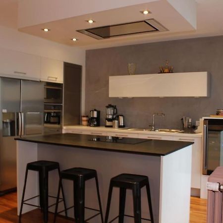 Le Jane : Centre Ville, Garage, Balcon Annecy Esterno foto