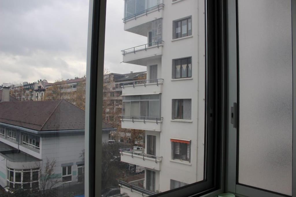 Le Jane : Centre Ville, Garage, Balcon Annecy Esterno foto